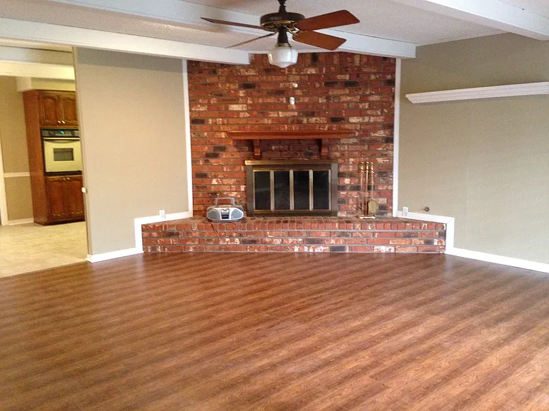 5423 Stonewall Dr — Photo 3