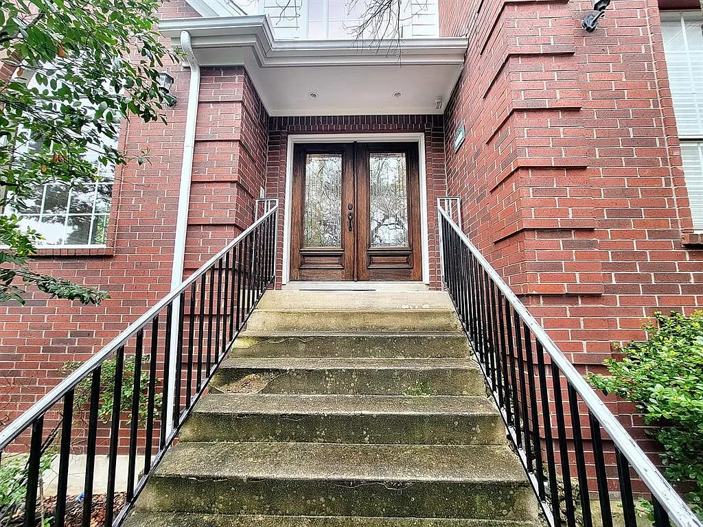 4 bed, 3.5 bath, 3175 sqft, $3,130 — Photo 3
