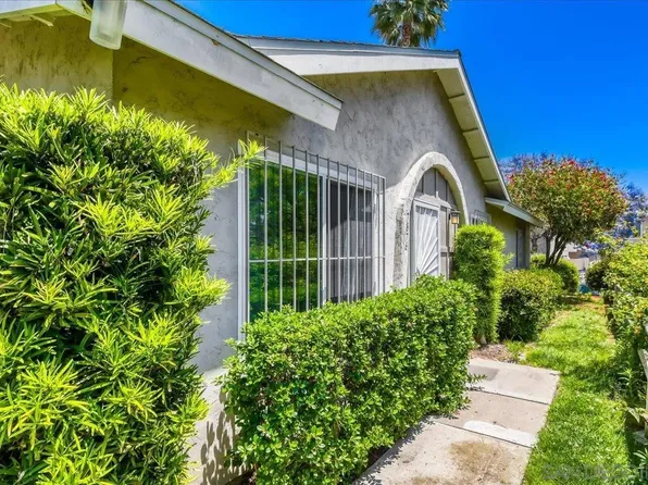 7876 Camino Huerta, San Diego, CA 92122