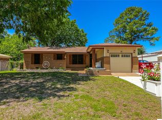 1017 Valentine St, Hurst, TX 76053