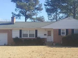 228 Menchville Rd, Newport News, VA 23602