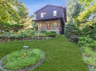 19 Grant Pl, Lake Peekskill, NY 10537