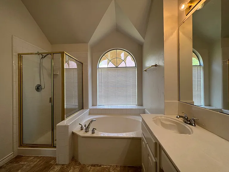 1141 Nickerson Ln — Photo 22