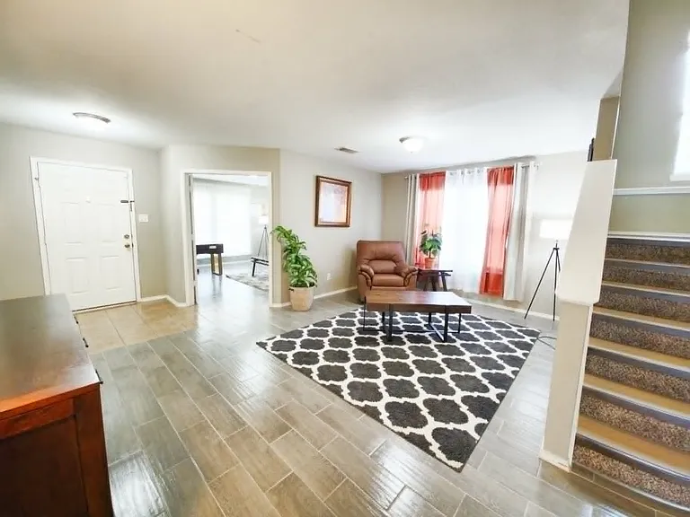 4440 Ravensbrook Ct — Photo 7