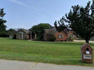 23160 Running Deer Trl, Edmond, OK 73025