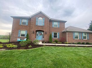 1195 The Ridings Rd, Winchester, KY 40391
