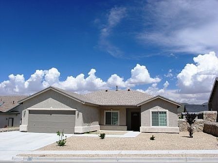 1st image of 605 Carol Ann Pl