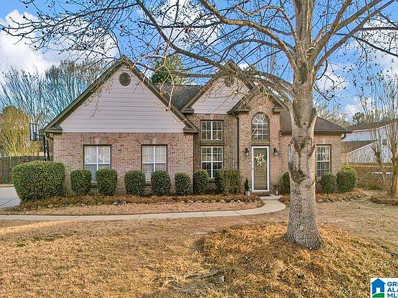 2nd image of 3225 Trace Cir