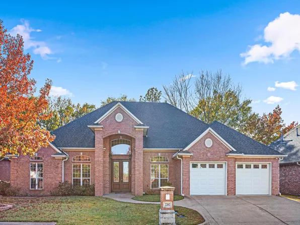 2202 Kennebunk Ln, Tyler, TX 75703