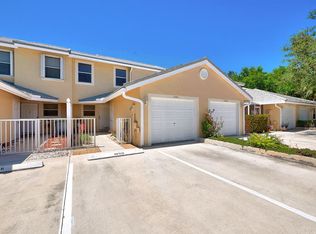 12841 Woodmill Dr, Palm Beach Gardens, FL 33418