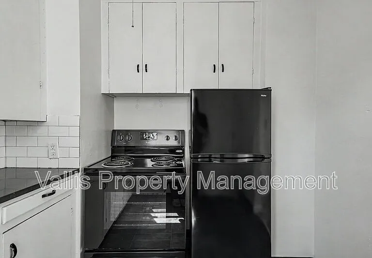 522 19th St NE — Photo 10