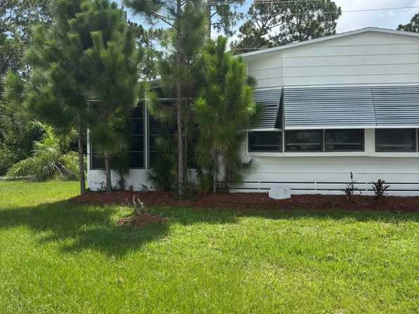 6 Felicidad Ct, Fort Pierce, FL 34951