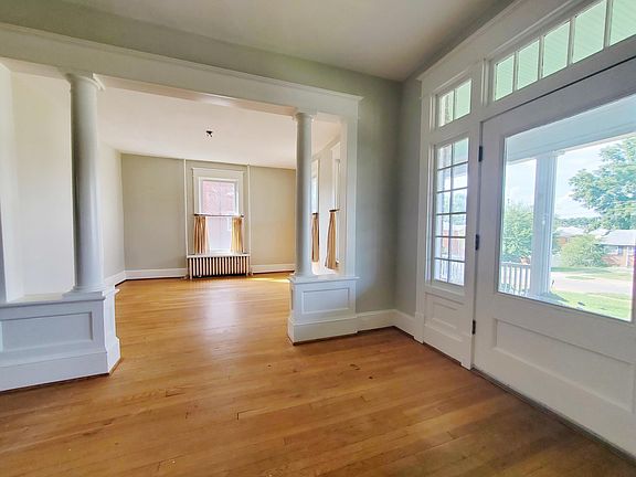 5th image of 3818 Shadylawn Ave NW #1