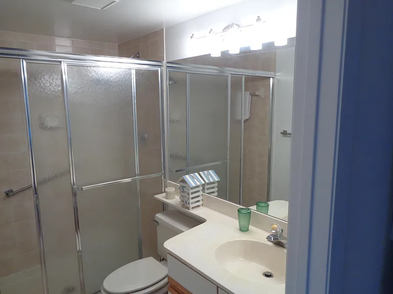 2512 SE Anchorage Cv #A-3 — Photo 19