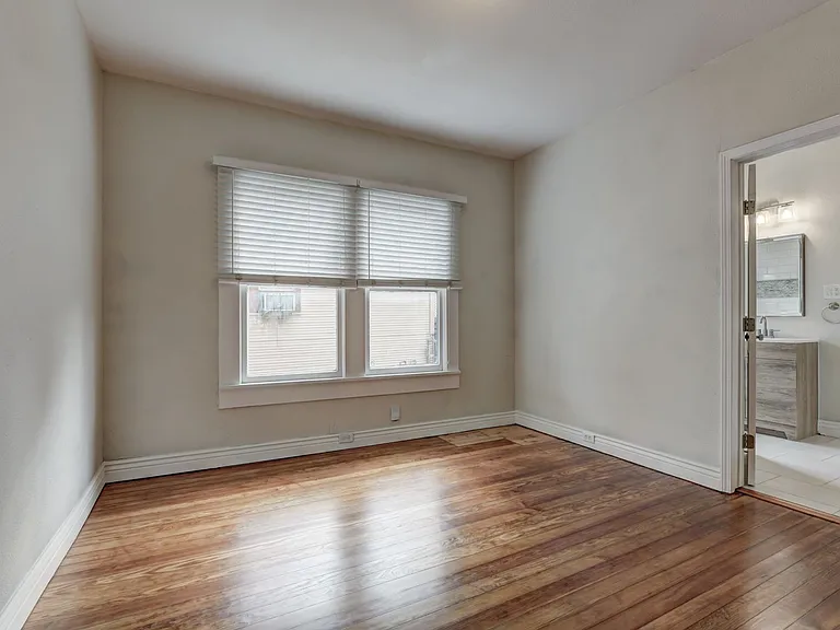 1932 W Huisache Ave — Photo 30