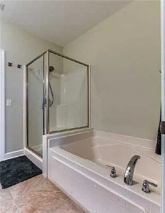 3102 W End Cir #303 — Photo 5