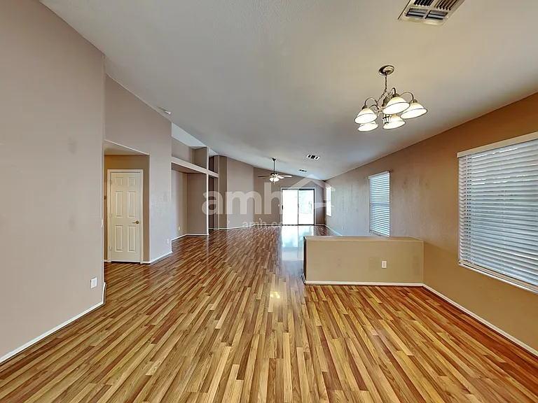 11440 W Sheridan St — Photo 5
