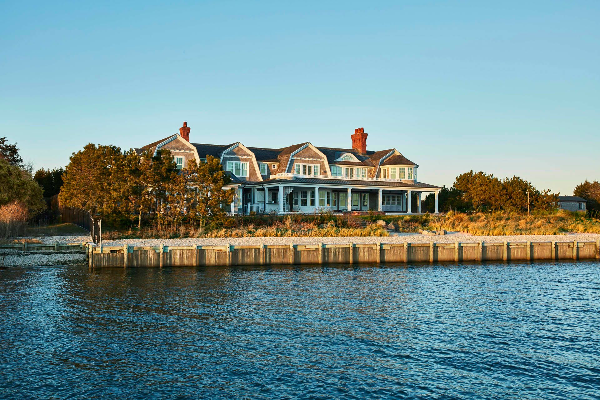 46 Club Ln, Remsenburg, NY 11960 Out East