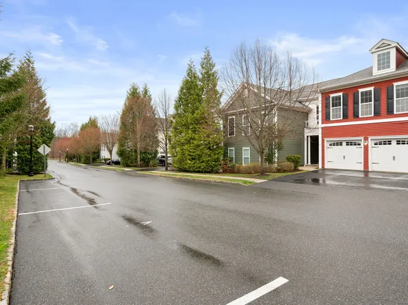 19 Mill Road #19, Danbury, CT 06810