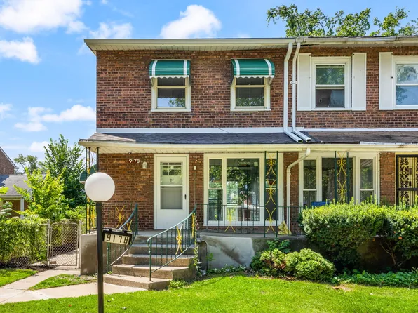 9178 S Burnside Ave, Chicago, IL 60619