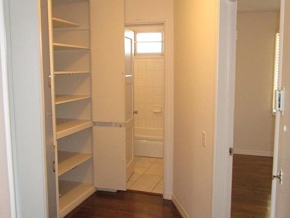 5th image of 1240 S Marengo Ave APT 1A