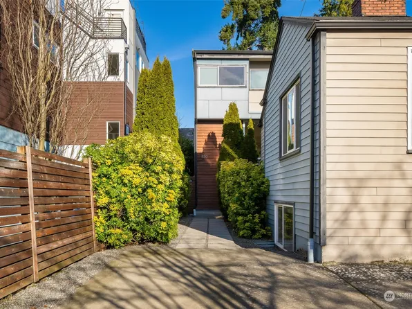 830 NW 53rd Street #B, Seattle, WA 98107