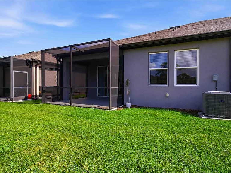 5918 Fiore Dr — Photo 32