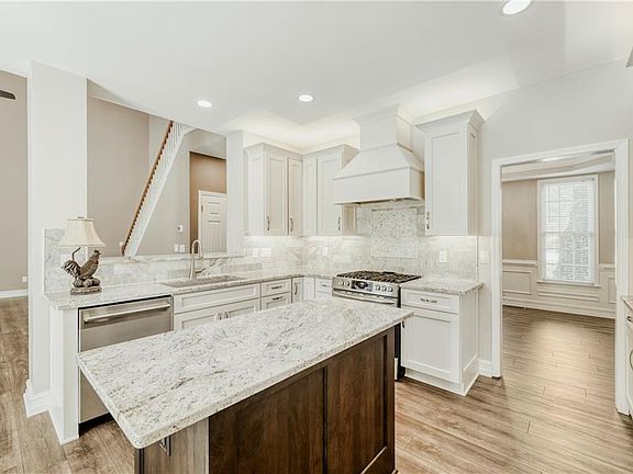 3rd image of 104 Mayes Farm Rd NW