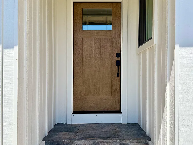10582 Suzanne Ct — Photo 3