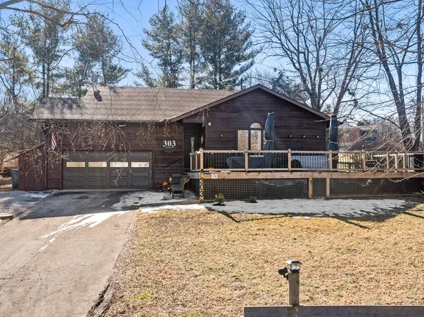 303 Terri Ave, Berea, KY 40403