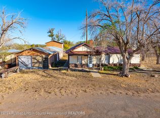 1204 5th St, Carrizozo, NM 88301