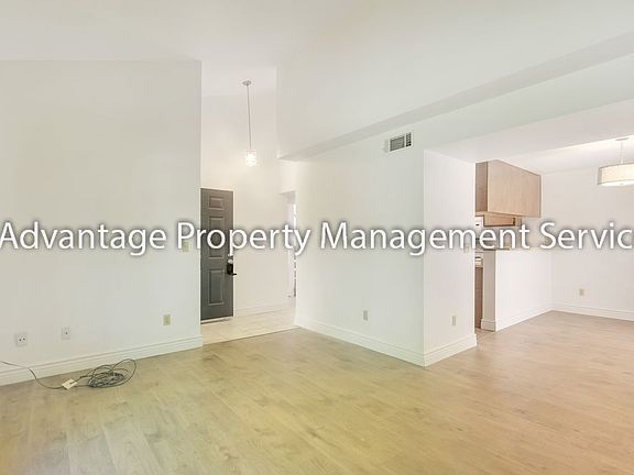 2nd image of 633 Palomino Dr #A