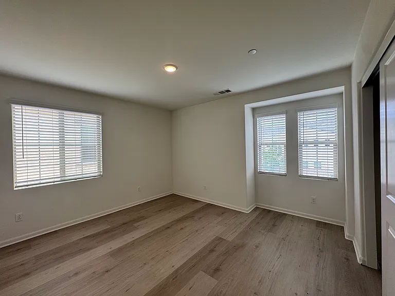24550 Snapdragon Way — Photo 23