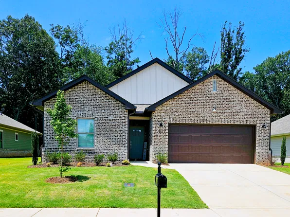 28527 Halford Dr, Madison, AL