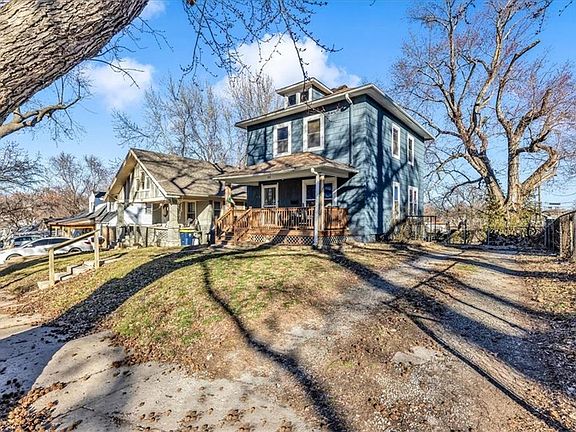 3rd image of 319 N Quincy Ave