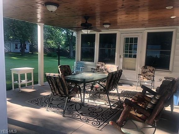 3rd image of 3737 Sanford Ave