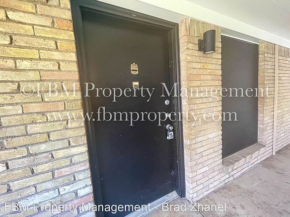 2nd image of 510 W Marvin Ave #213