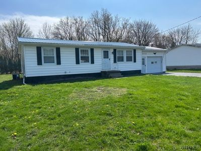 8484 East Ave, Gasport, NY, 14067