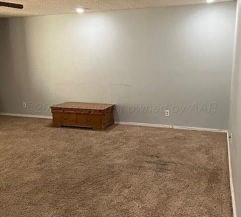 4th image of 4009 Terrace Dr