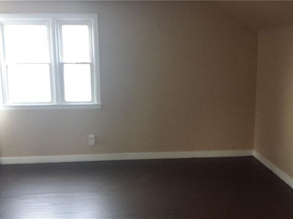 2nd image of 58 Oakmont Ave #1