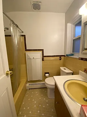 Rented by 18 REALTY | media 3