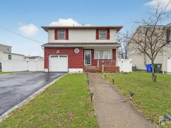 14 Carteret St, Port Reading, NJ 07064