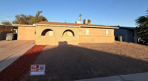 2533 S Olivia Ave Photo 1