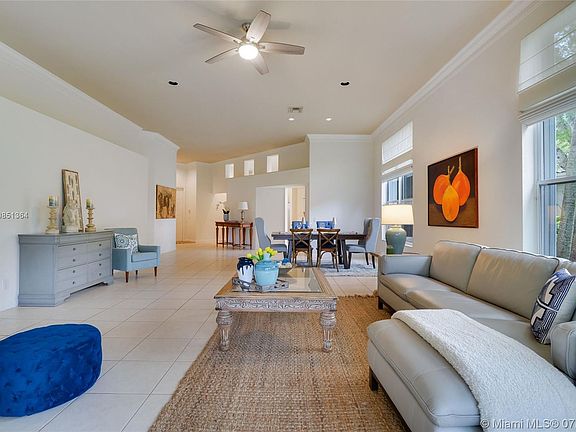 4th image of 2521 Bay Pointe Ct