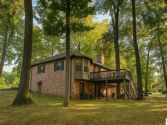 2nd image of 306 Wildflower Dr