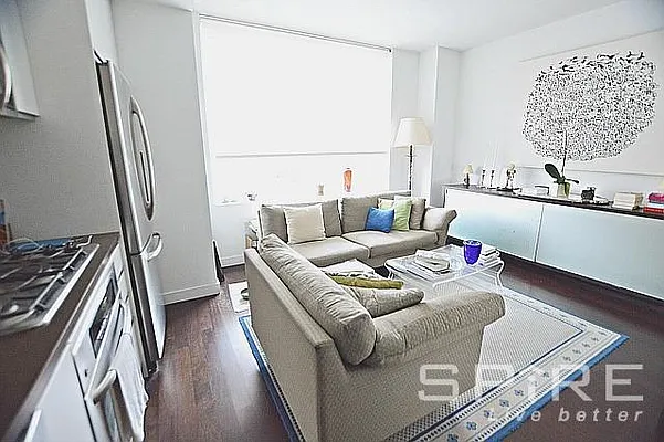 Rented by Spire Group | media 18