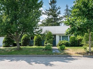 25 Thornton Rd, Worcester, MA 01606
