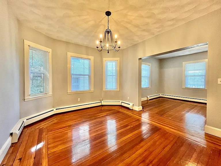 118-120 Paul Revere Rd #120 — Photo 7