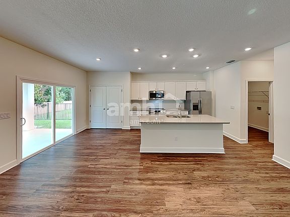 5th image of 8585 Belfort Landing Dr