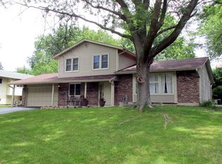 638 Langford Dr, Bolingbrook, IL 60440